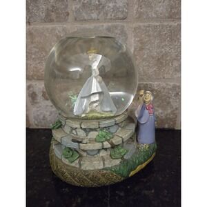 Vintage Disney 14" Cinderella Water Globe "Bibbidi Bobbidi Boo" Music Box Nice